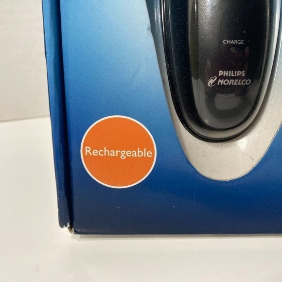 Philips Norelco 6948XL Cordless Electric Shaver Razor - Picture 5 of 16
